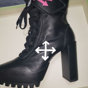 Ankle boots